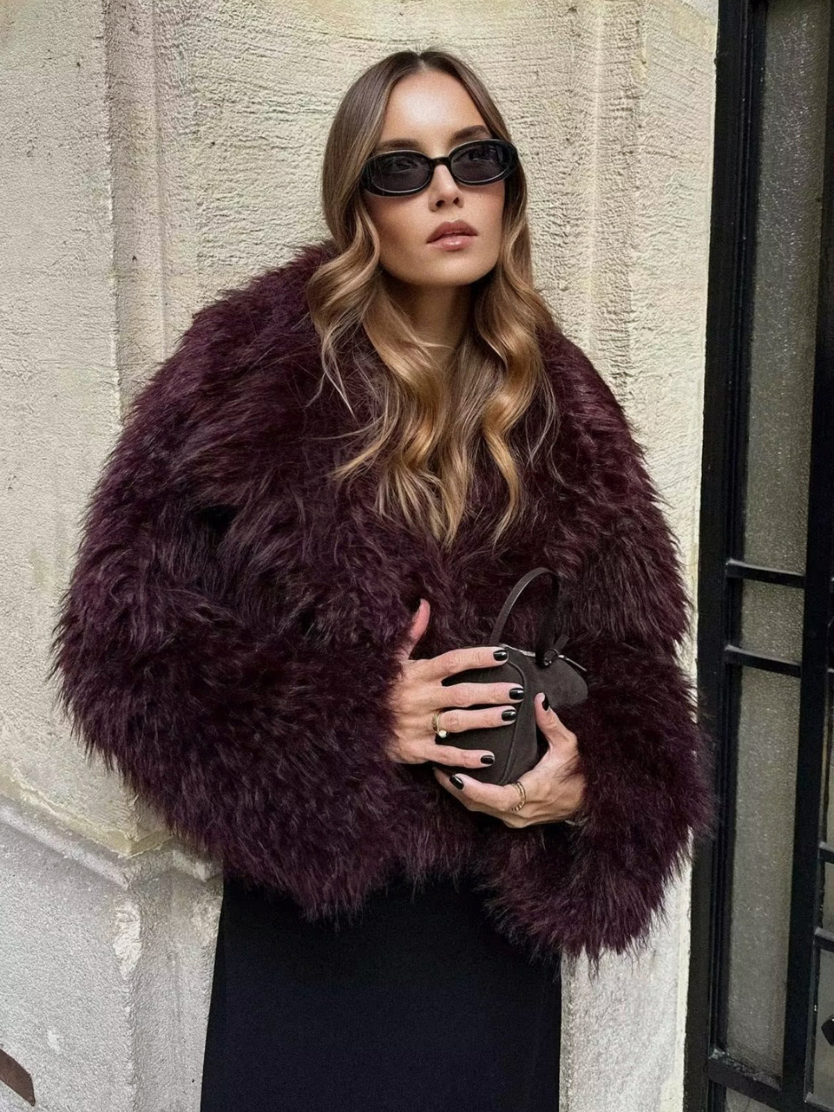 Puszysta imitacja futra krótka kurtka - Lina-XS-Trend Polska