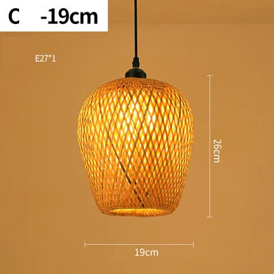 Ręcznie robiona lampa wisząca z rattanem - RayaLicht