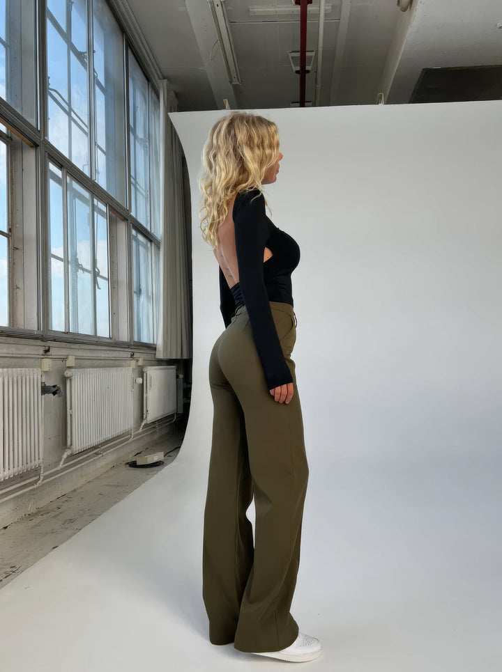 Stylowe Szerokie Spodnie Damskie – Aurelia