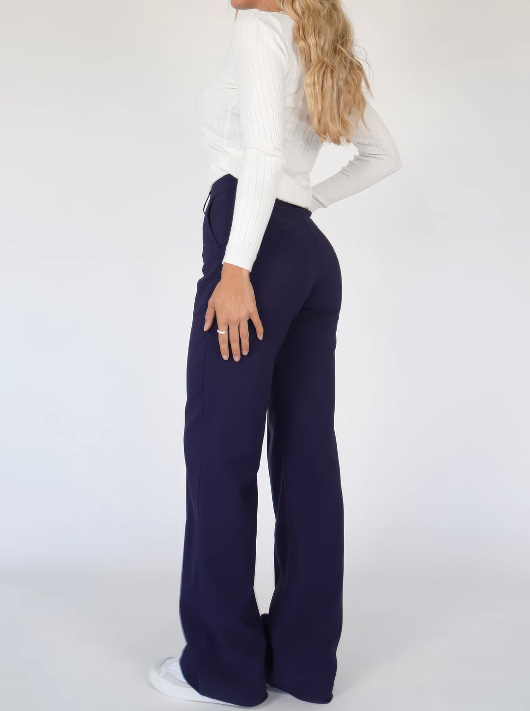 Stylowe Szerokie Spodnie Damskie – Aurelia