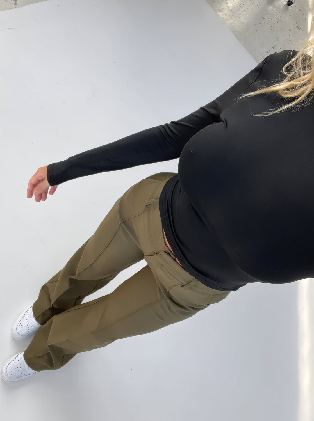 Stylowe Szerokie Spodnie Damskie – Aurelia