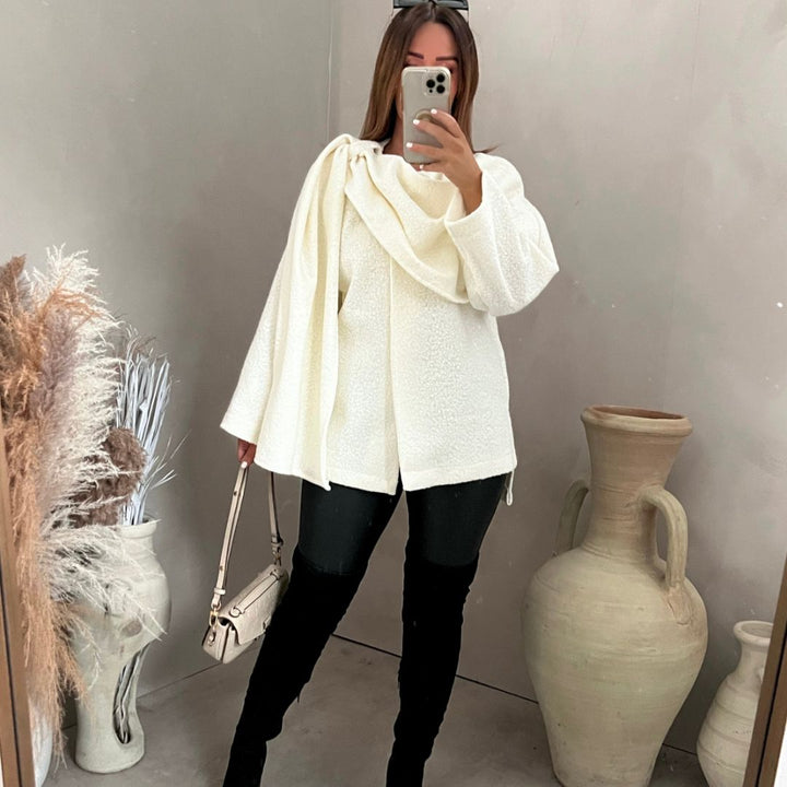 Bouclé Poncho z detalem szalowym – Vivienne