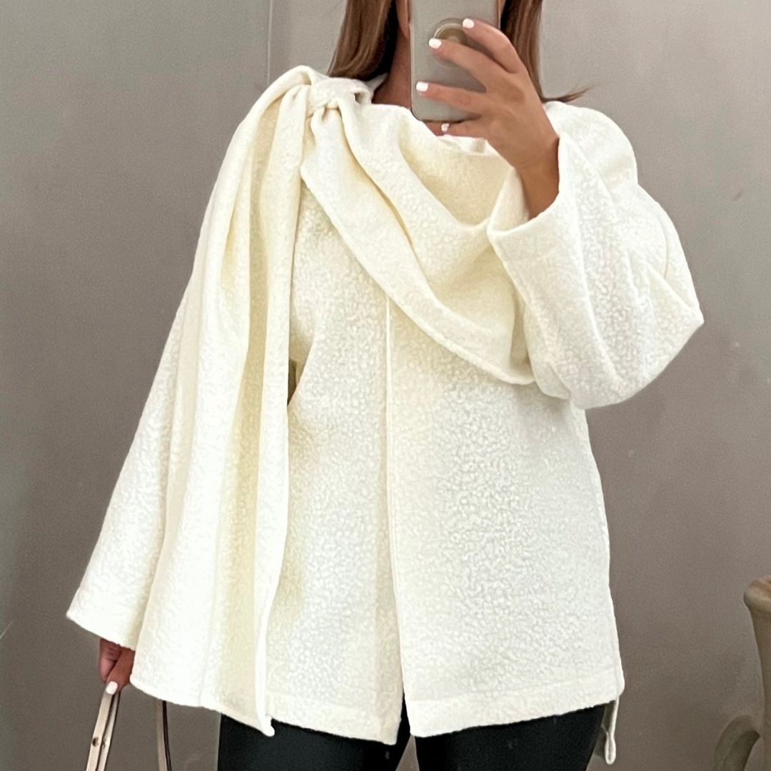 Bouclé Poncho z detalem szalowym – Vivienne