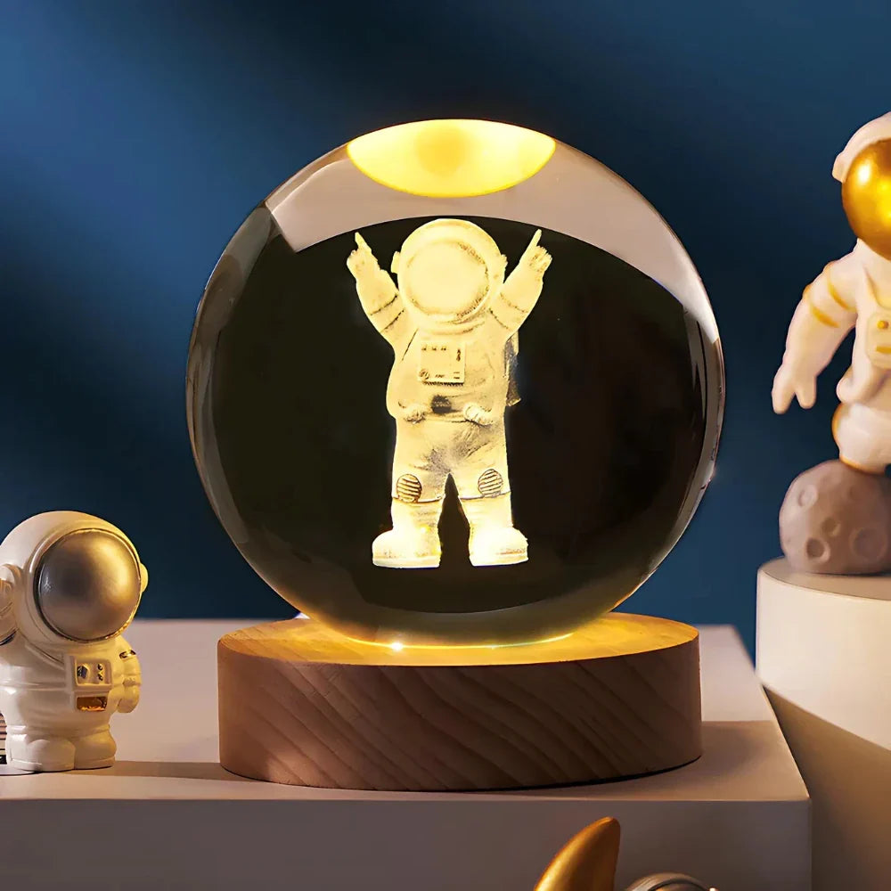 3D Grawerowana Kryształowa Kula - Celestia-Astronaut-Trend Polska