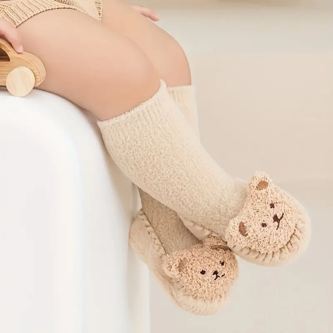 Kapcie dziecięce z misiami – CozyBear