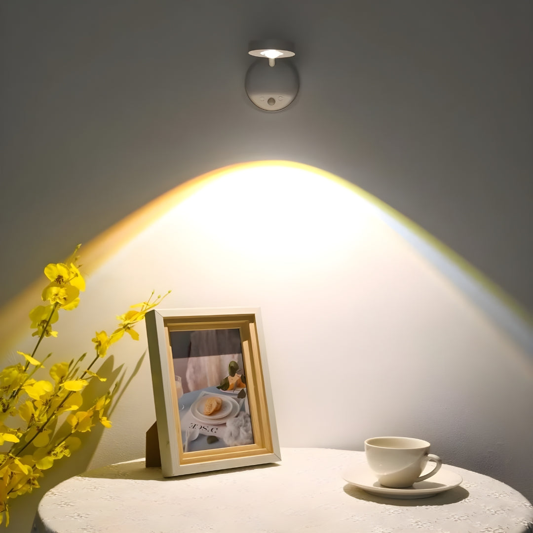 Bezprzewodowy LED Spot z czujnikiem ruchu - Spark360