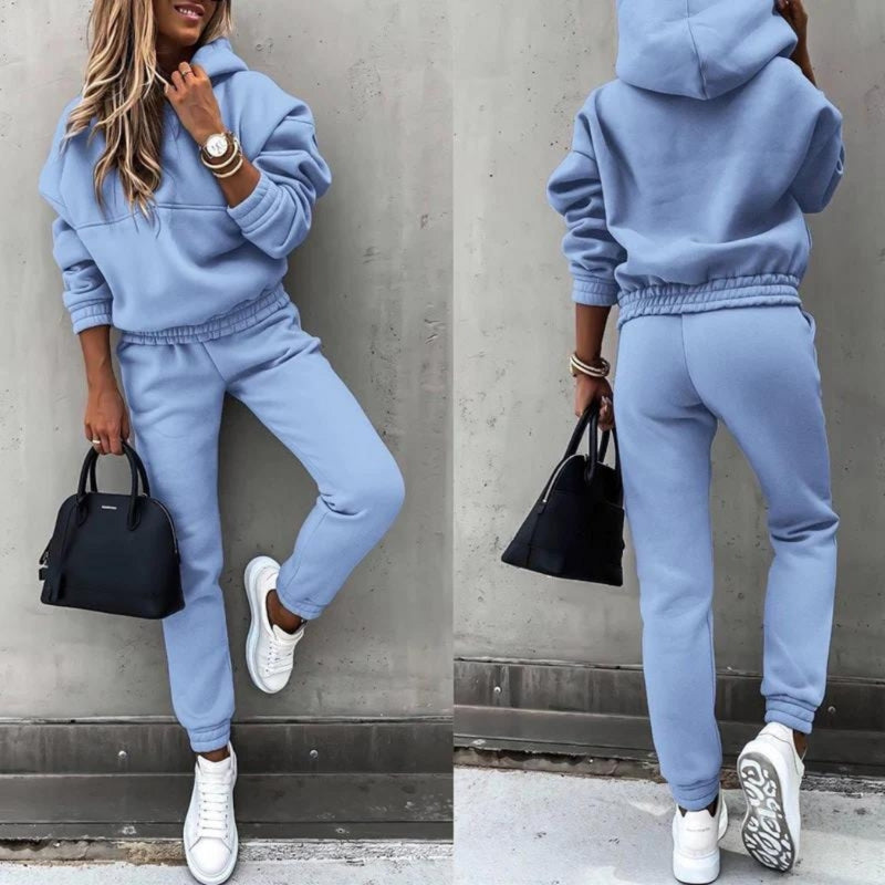 Sportowy dres dla kobiet - Maria