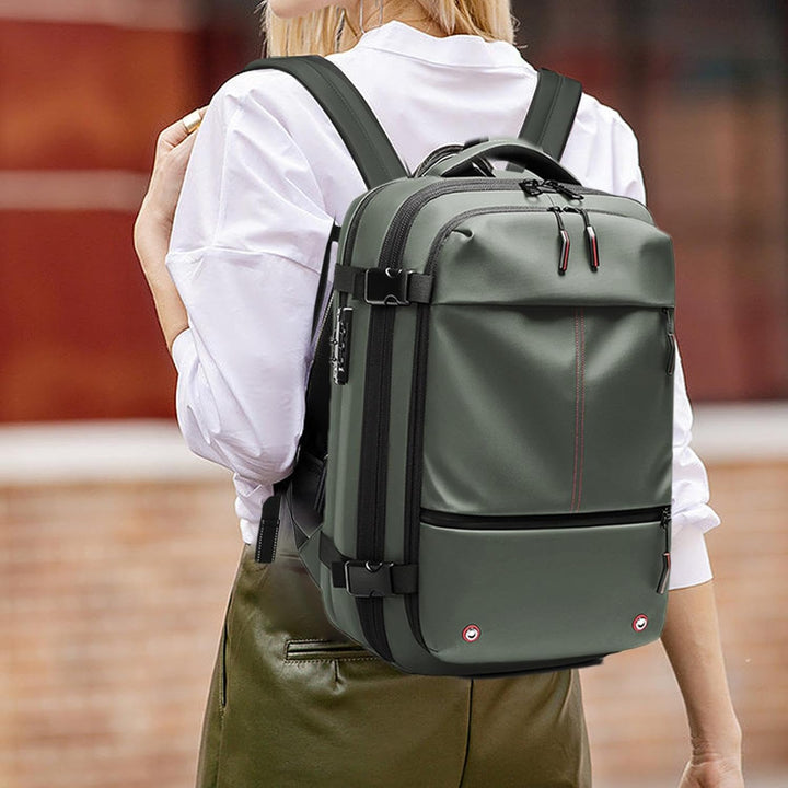 Odkurzacz plecakowy – Rozszerzana wodoodporna torba podróżna 60L z kieszenią na laptop – Trivora