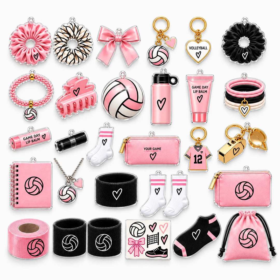 Wszystkie małe zawieszki z kalendarza rozłożone na białym tle: scrunchie, opaski, skarpetki, kosmetyczki, gwizdek i inne 2