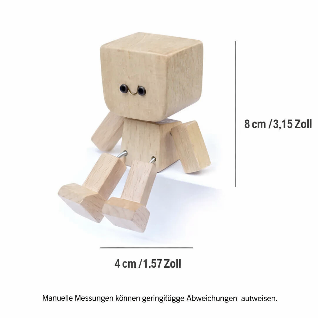 Figurka na białym tle z naniesionymi wymiarami: około 8 cm wysokości i 4 cm szerokości. 8