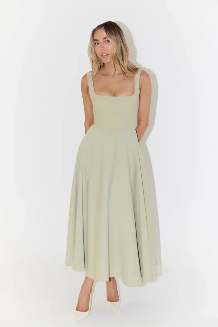 Midi Kleid Mit Hoher Taille - Sofie