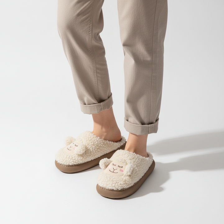 Plüschige Hausschuhe Mit Plateausohle - PlushWalk