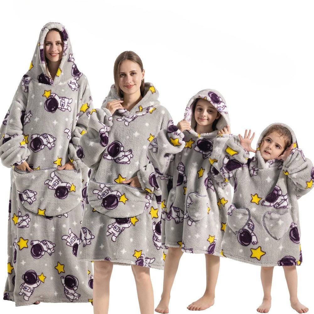 Hoodie-koc z dyni na Halloween – SpookySnuggle