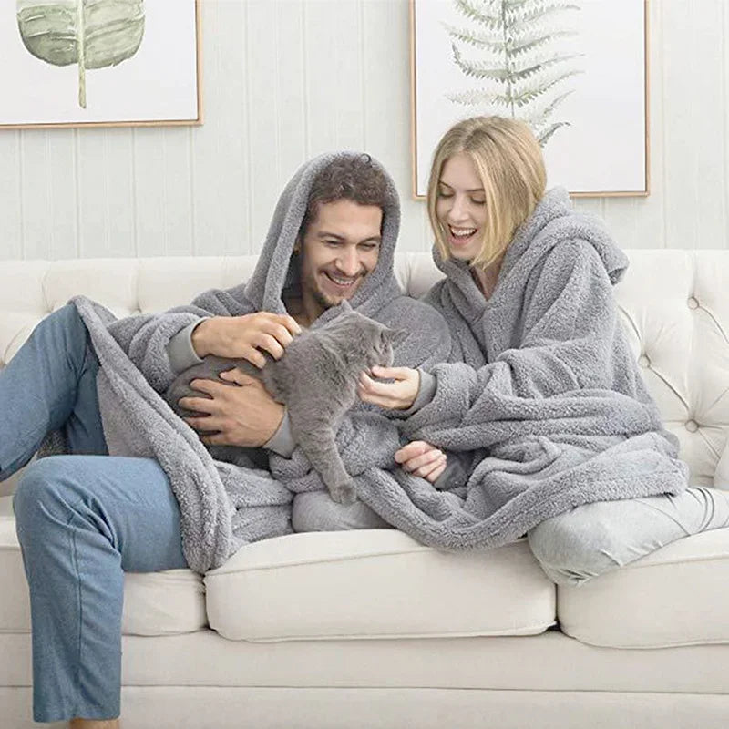 Oversized flanelowy sweter z kapturem dla kobiet i mężczyzn – FleeceHaven