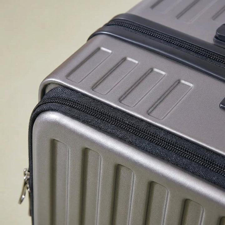 Spinner Koffer Met Voorvak - Travelift