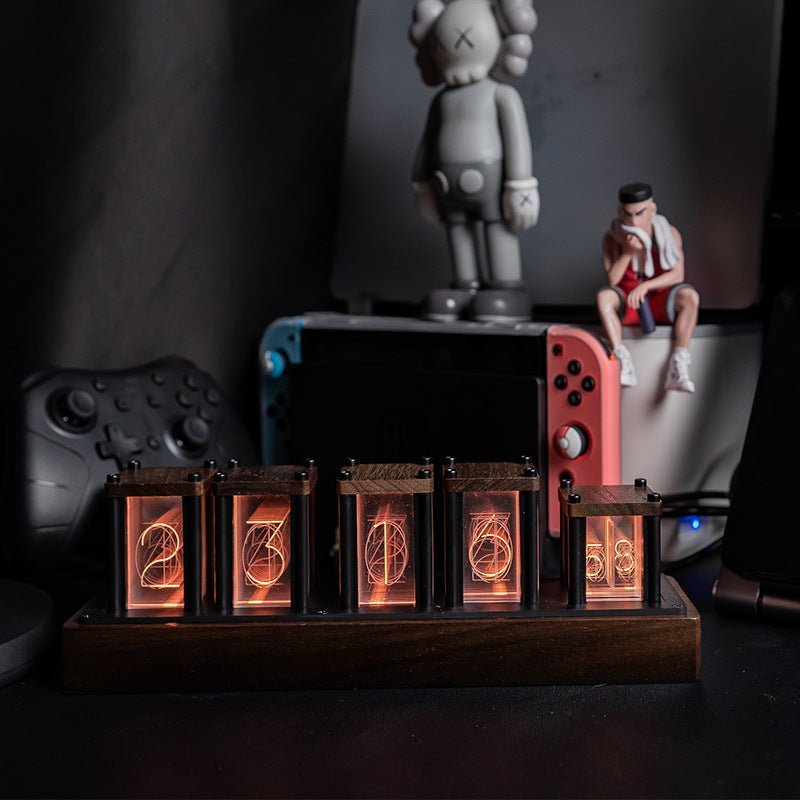 AA NOT AVAIALBLE Pionowa zegar LED Nixie - Chronix-Brązowy-Trend Polska