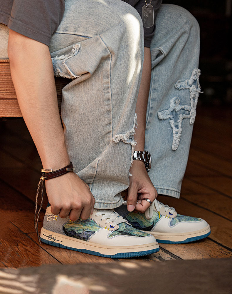 Artystyczne unisex sneakersy z designem nocnych gwiazd i wygodną podeszwą – Lior-EU38-Trend Polska
