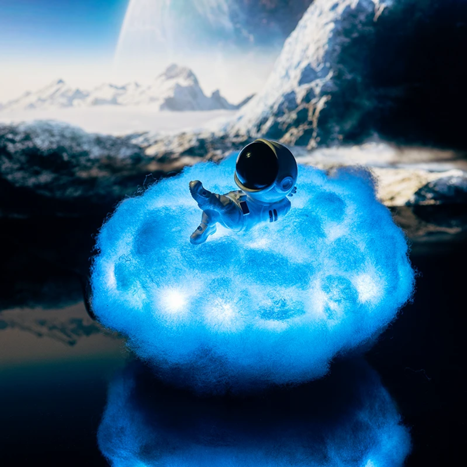 Astronaut Lampa Chmurowa - AstroCloud-Trend Polska