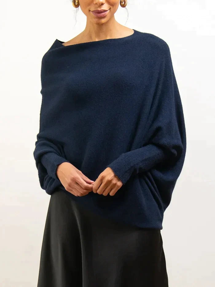 Asymetryczny, oversize sweter damski - Sophia-ciemnoniebieski-Trend Polska