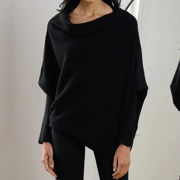 Asymetryczny, oversize sweter damski - Sophia-Czarny-Trend Polska