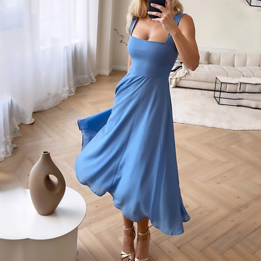 Bez rękawów lekką midi sukienkę z korzystnym krojem - Marlene-Niebieski-XS-Trend Polska