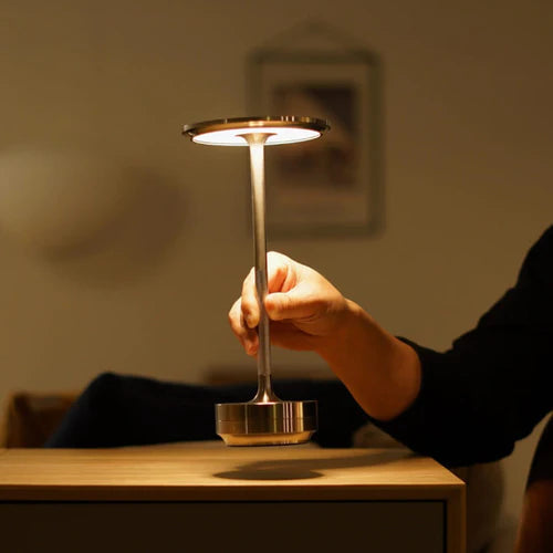 Bezprzewodowa Inteligentna Lampa Stołowa - AuraGlow-Złoto-Trend Polska