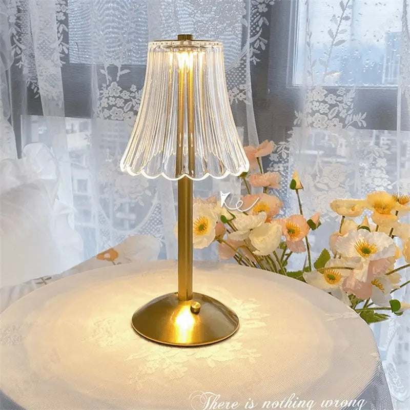 Bezprzewodowa Lampa Stołowa z Kryształową Dekoracją i Przyciemnianym Oświetleniem - GlamLight-Trend Polska