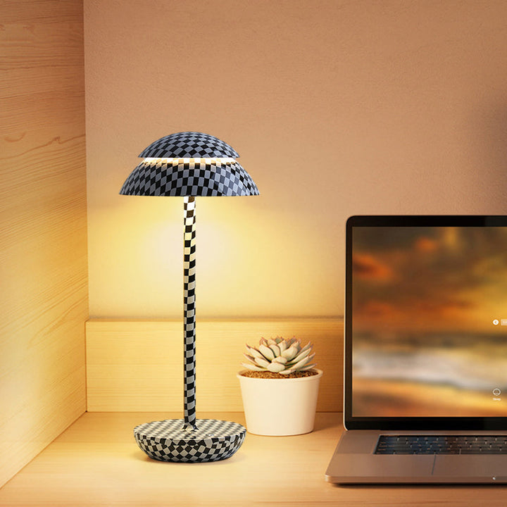 Bezprzewodowa lampa stołowa z wbudowanym oświetleniem LED - GlowBeam-Czarnobiała kratka-Trend Polska