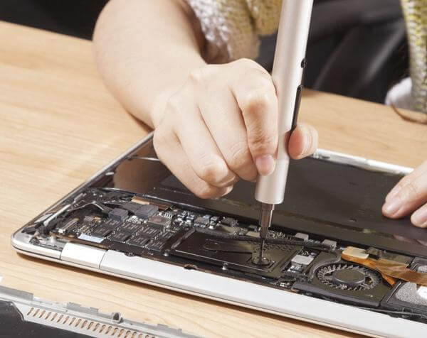 Bezprzewodowy elektryczny wkrętak – Vortex-Trend Polska