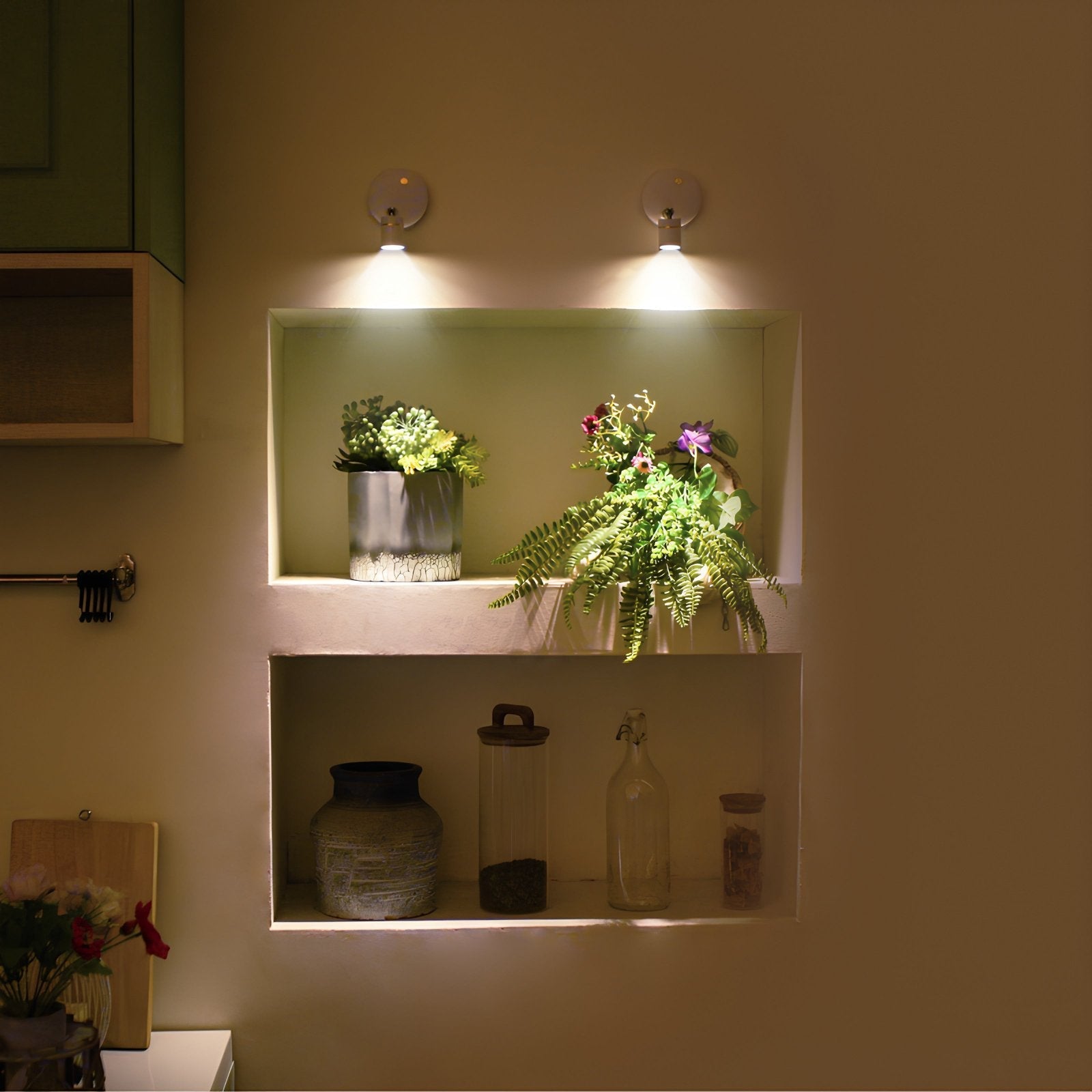 Bezprzewodowy reflektor LED - LumaSpot-2-Białe - Baterie AA-Biały-Trend Polska