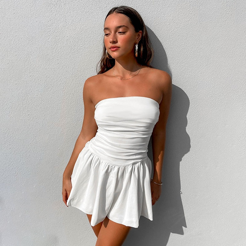 Biała Mini-sukienka bez ramiączek z plisowanymi detalami – Nikki-XS-Trend Polska