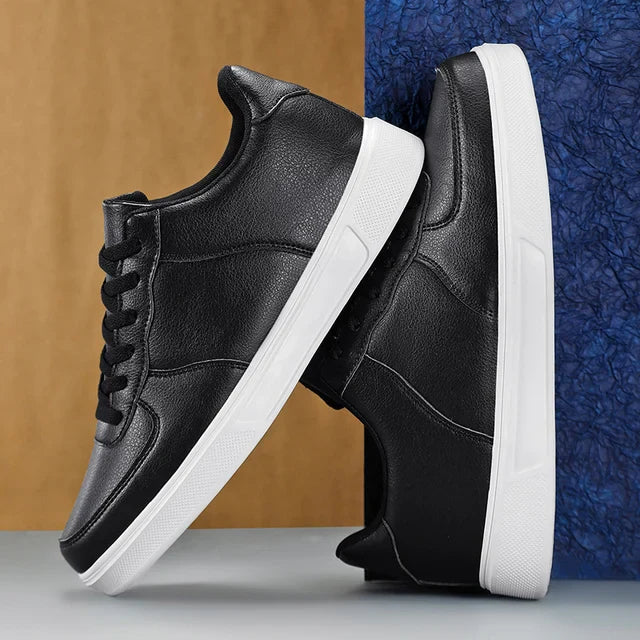 Białe i Czarna Skórzane Lekkie Sneakersy dla Mężczyzn - Max-Czarny-36-Trend Polska