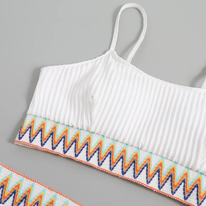 Bikini z regulowanymi ramiączkami i wysokim stanem – Malia-Biały-XS-Trend Polska