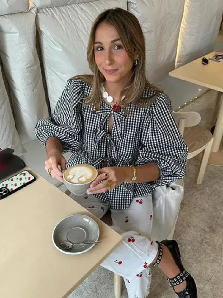 Bluzka damska w kratkę z bufkami – Maeve-Czarny-S-Trend Polska