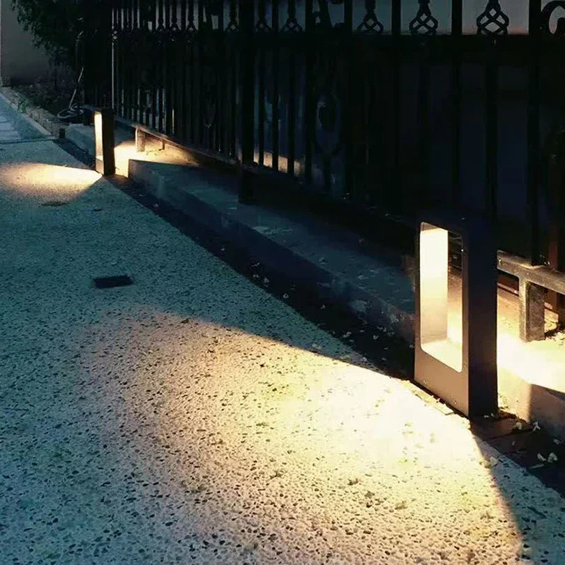 Boden Lampa Ogrodowa na Zewnątrz - GardenGlow-30CM-3000K DC12V-Szara obudowa-Trend Polska