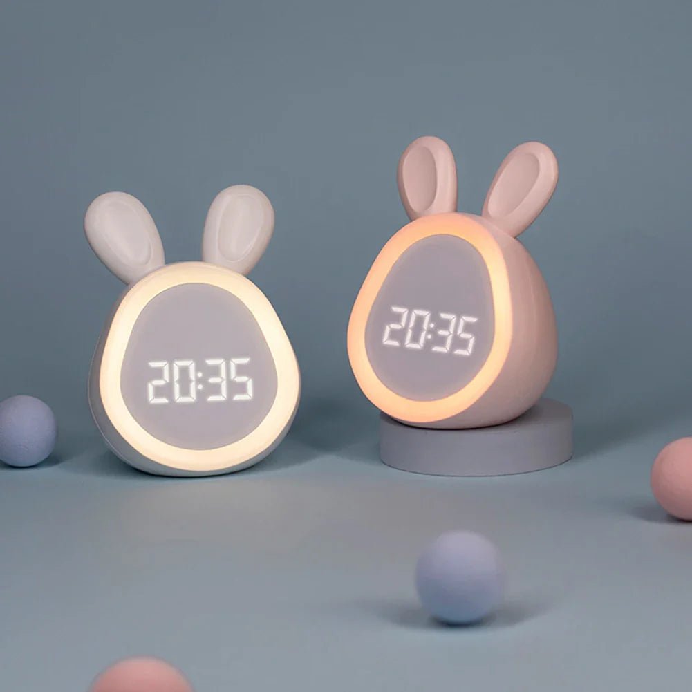 Budzik w kształcie królika z lampką nocną LED - BunniGlow-Różowy-Trend Polska