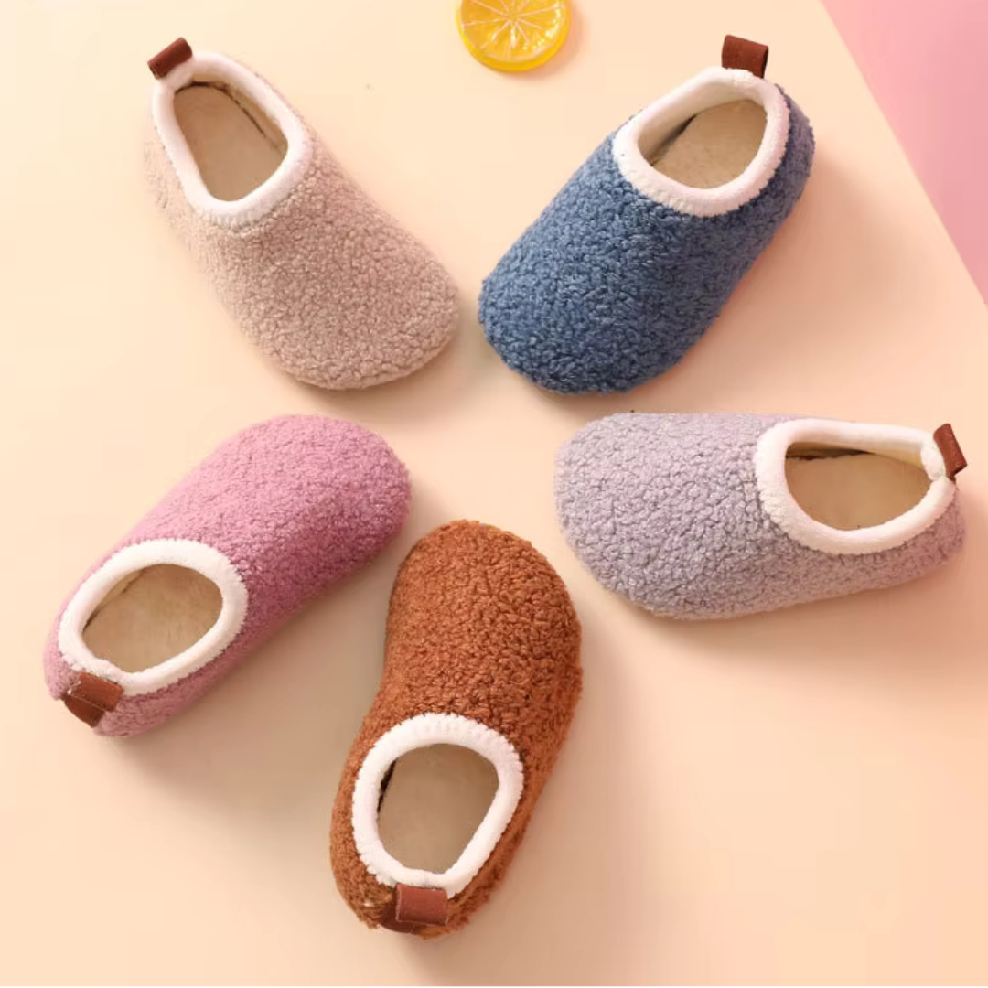 Ciepłe kapcie dla dzieci – SnuggleSteps-Różowy-24-25-Trend Polska