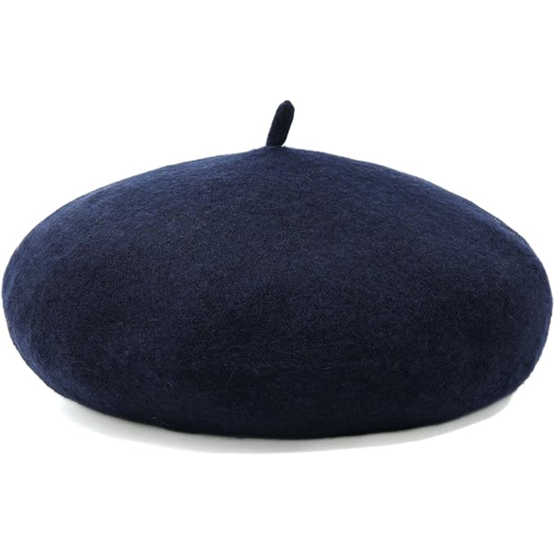 Granatowy beret z ogonkiem na środku, zdjęcie produktu na białym tle 7