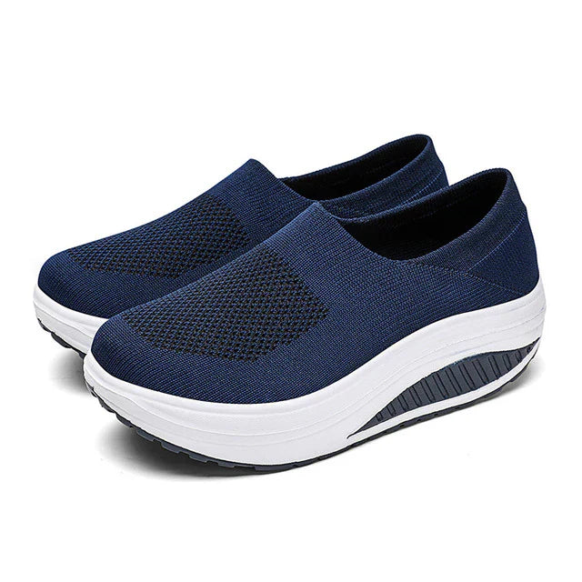 ComfortStride Slides | Damskie klapki sneakers z ortopedyczną wkładką-Niebieski-35-Trend Polska