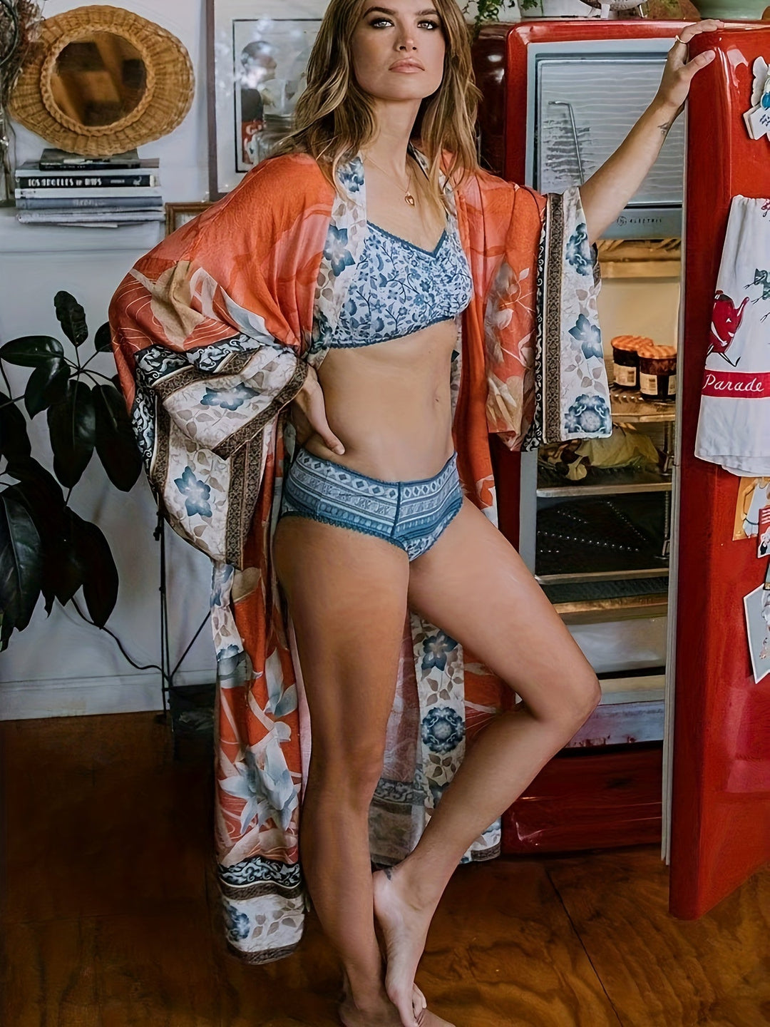 Czerwony kimono w kwiaty - Isabella-Czerwony Pomarańczowy-Jedna rozmiar-Trend Polska