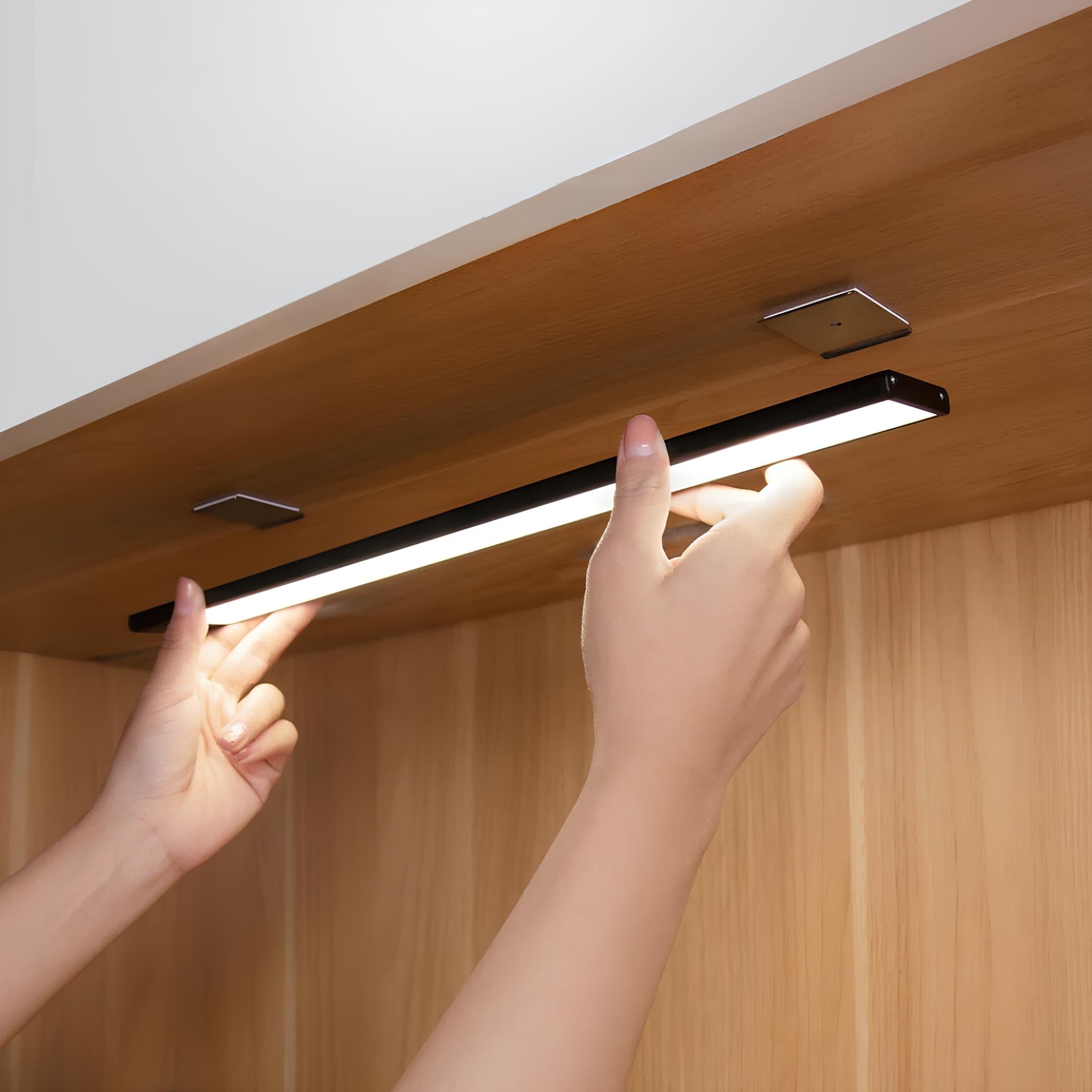 Czujnik ruchu bezprzewodowy Lampa - GlowMotion-Srebrny-20 cm-Trend Polska