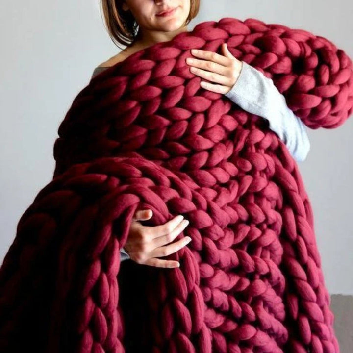 DIY Chunky XL Wełna na Supermiękki Koc - CosyWeave-Bordowy Czerwony-Trend Polska