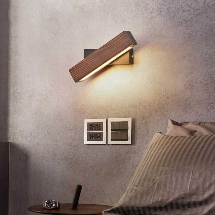 Drewniana lampa ścienna LED z funkcją obrotu - Twilight Pivot-Ciemne Drewno-Klein - 21 x 5 cm-Trend Polska