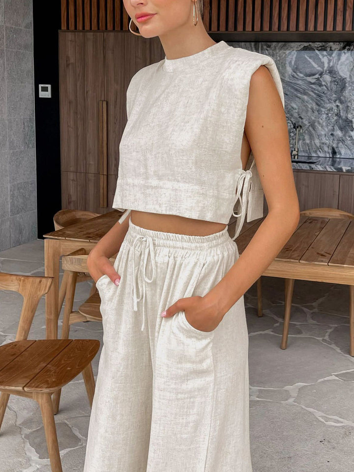 Dwuczęściowy letni zestaw z crop topem i spodniami – Valeria-Beżowy-S-Trend Polska