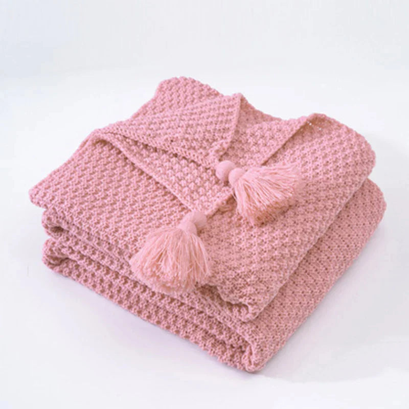Dzianinowy wełniany koc z frędzlami - NordicCozy-Różowy-110x150cm-Trend Polska