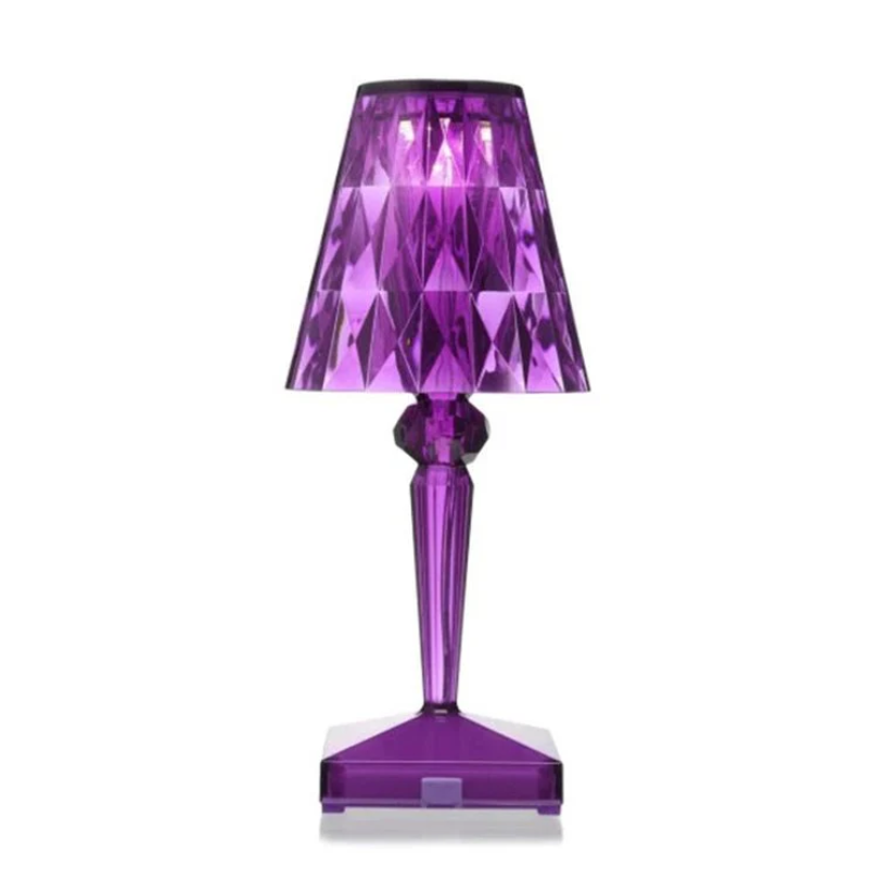 Elegancka lampa stołowa z kryształowym wzorem - CrystalLuxe-przezroczysty-Trend Polska