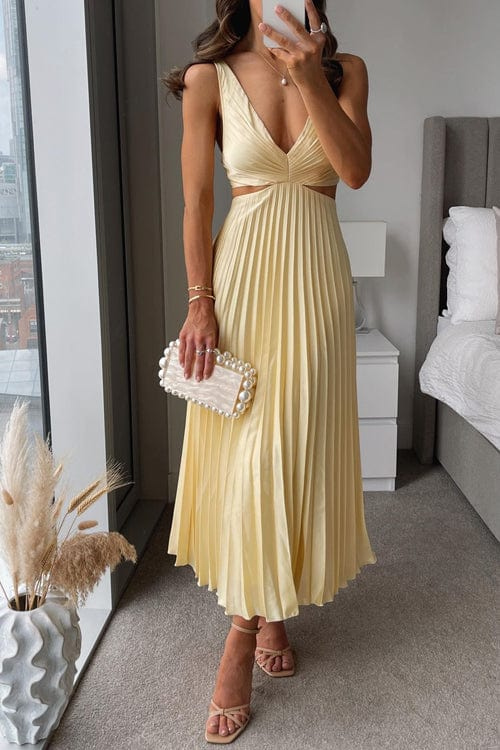 Elegancka plisowana sukienka z figurującym fasonem – Emilie-Żółty-S-Trend Polska