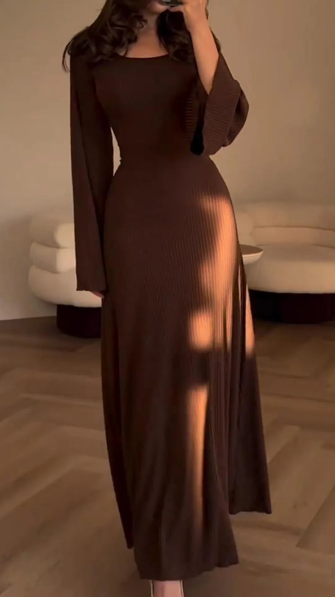 Elegancka sukienka maxi bodycon z wiązaniem – Valencia-Braun-S-Trend Polska