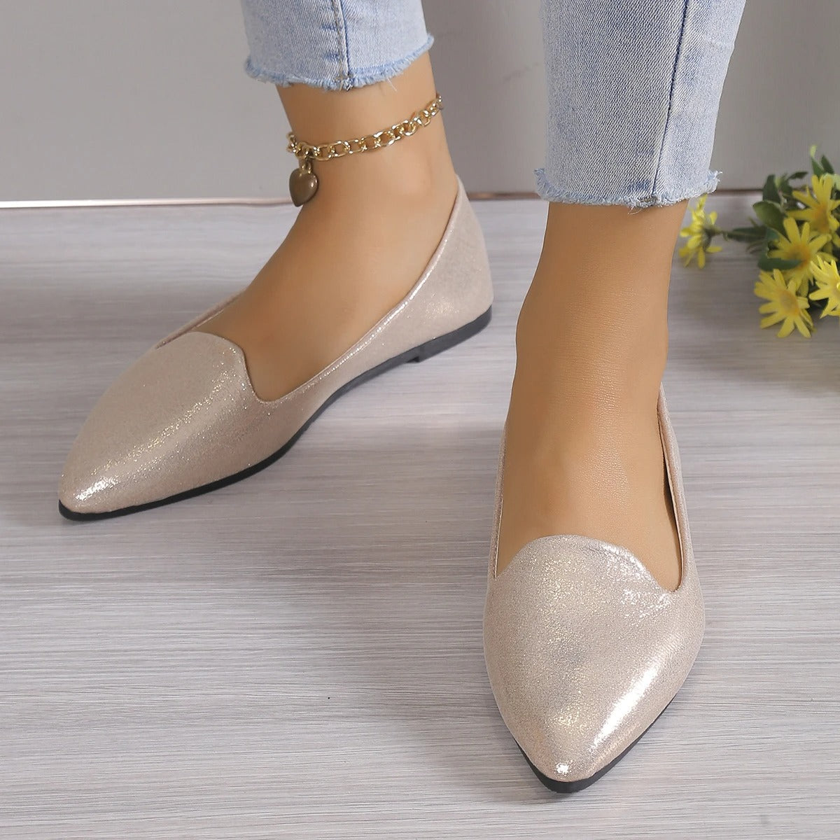 Eleganckie baleriny z koronką i elastycznymi wstawkami - Vivienne-Złoto-35-Trend Polska