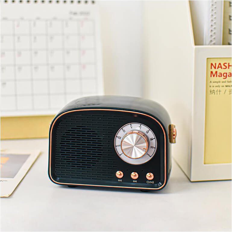 Vintage Bluetooth głośnik z radioodbiornikiem FM – RetroVibe
